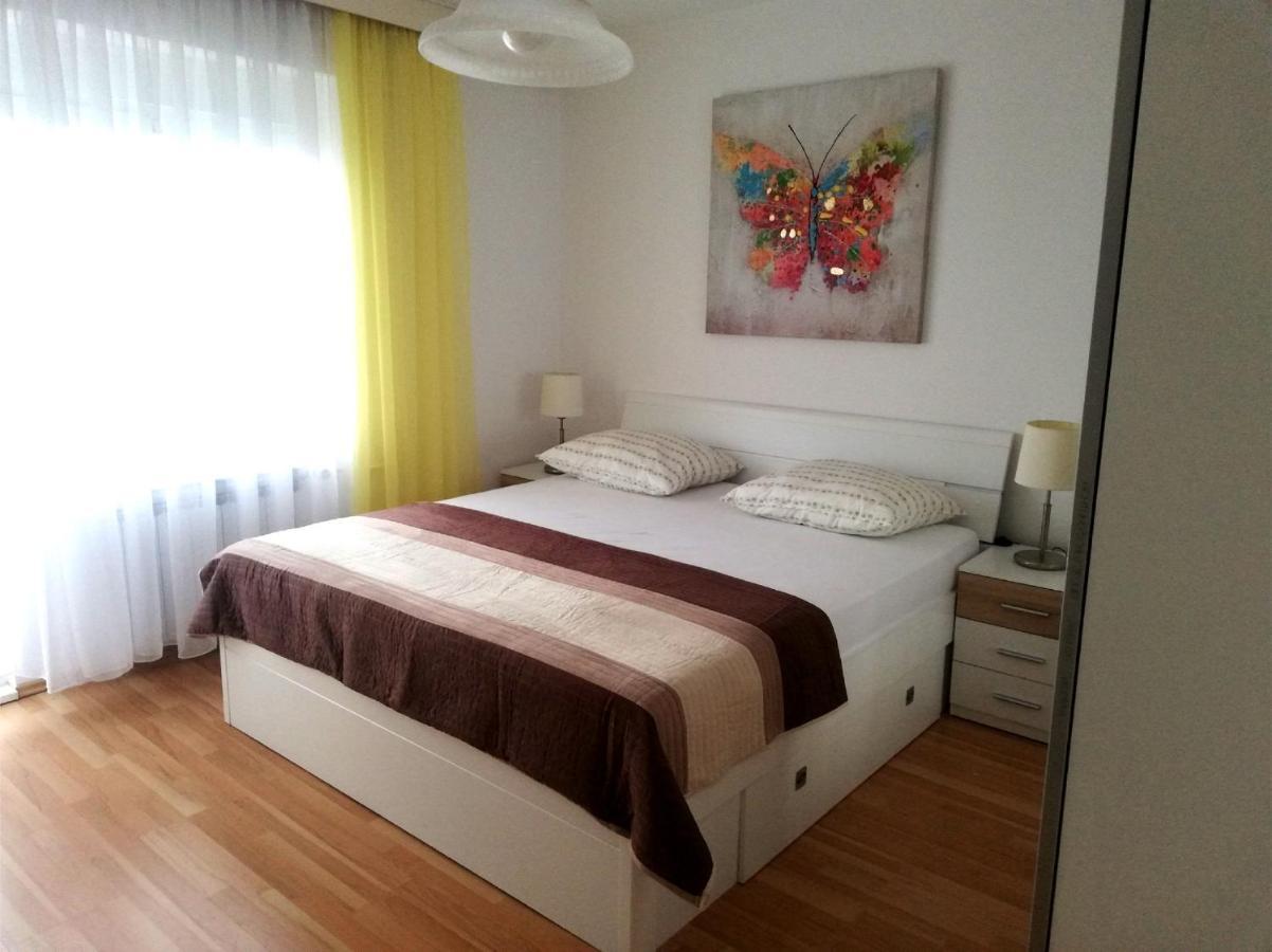 Apartman Bokula Novi Vinodolski Eksteriør billede