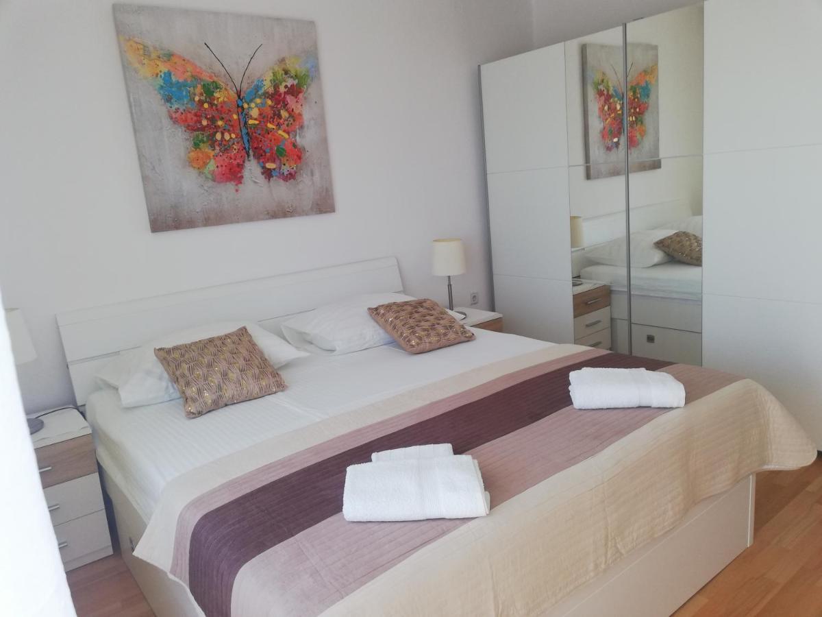 Apartman Bokula Novi Vinodolski Eksteriør billede