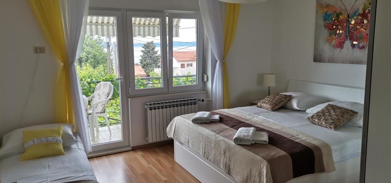 Apartman Bokula Novi Vinodolski Eksteriør billede