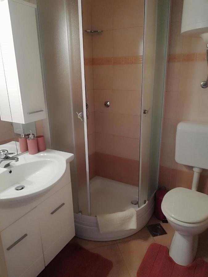 Apartman Bokula Novi Vinodolski Eksteriør billede